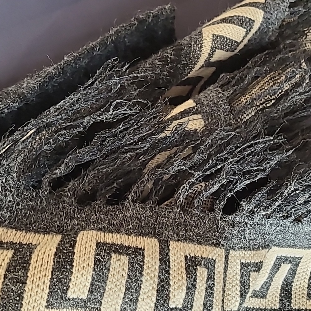 BLVD Aztec Cardigan - Picture 2 of 8